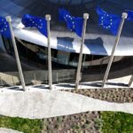 UE logra consenso para aplicar acuerdo comercial con EE.UU.