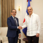 Presidente Abinader recibe en el Palacio Nacional al nuevo rector electo de la UASD, Jorge Asjana David