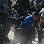Caen bloqueos en rutas de Bolivia