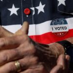 Demócratas votan en estados clave de EEUU en medio de pugnas