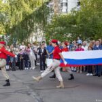 Rusia: la propaganda escolar prepara a los niños para morir