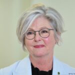 Australia: diputada pierde piernas tras presunto atropello deliberado